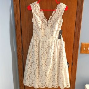 New never worn white Lulu dress